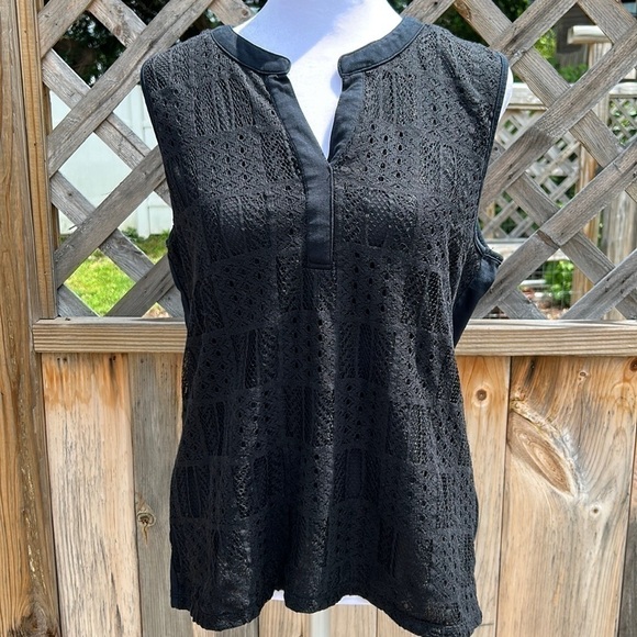 Jones New York Lace Front Tank Size Large - Picture 1 of 6